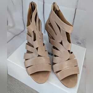 Nine West Tan Women's Sandals